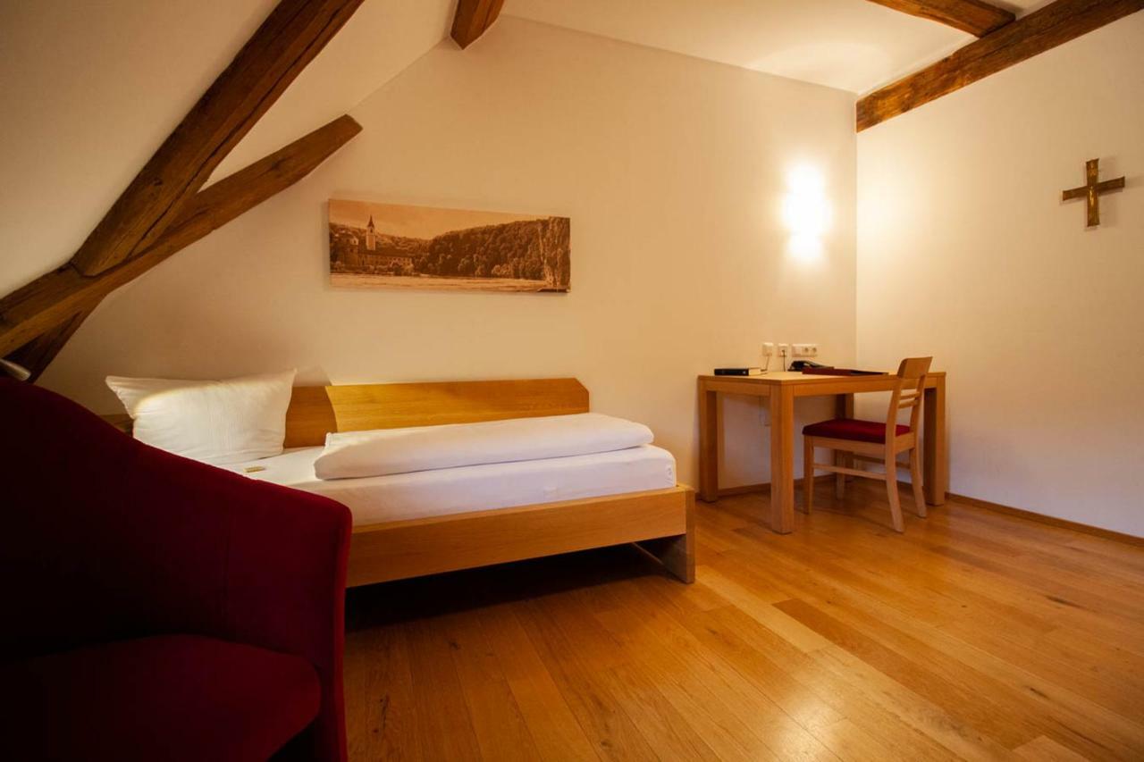 Gaestehaus St. Georg - Weltenburger Klosterbetriebe Gmbh Kelheim Ngoại thất bức ảnh