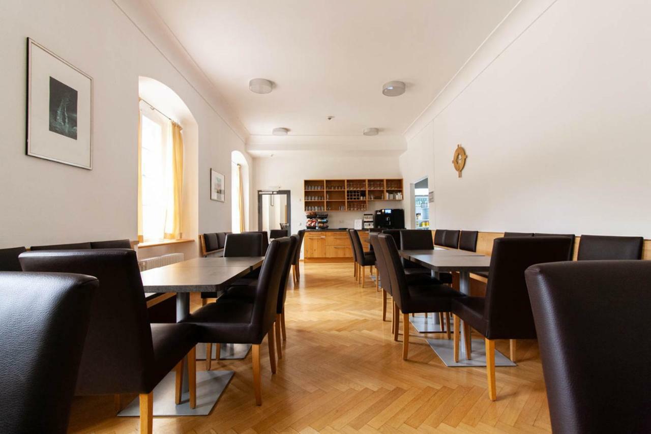 Gaestehaus St. Georg - Weltenburger Klosterbetriebe Gmbh Kelheim Ngoại thất bức ảnh