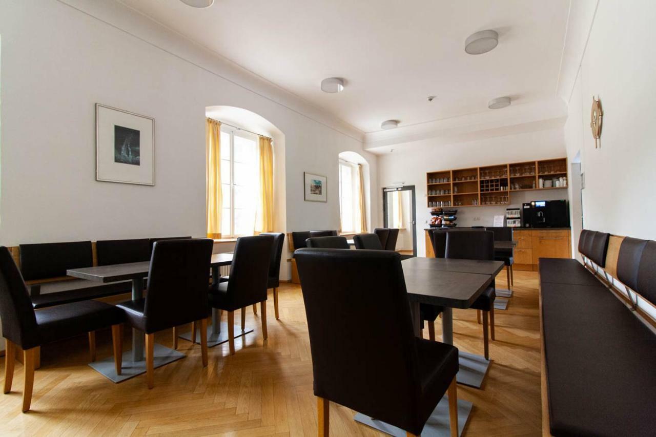 Gaestehaus St. Georg - Weltenburger Klosterbetriebe Gmbh Kelheim Ngoại thất bức ảnh