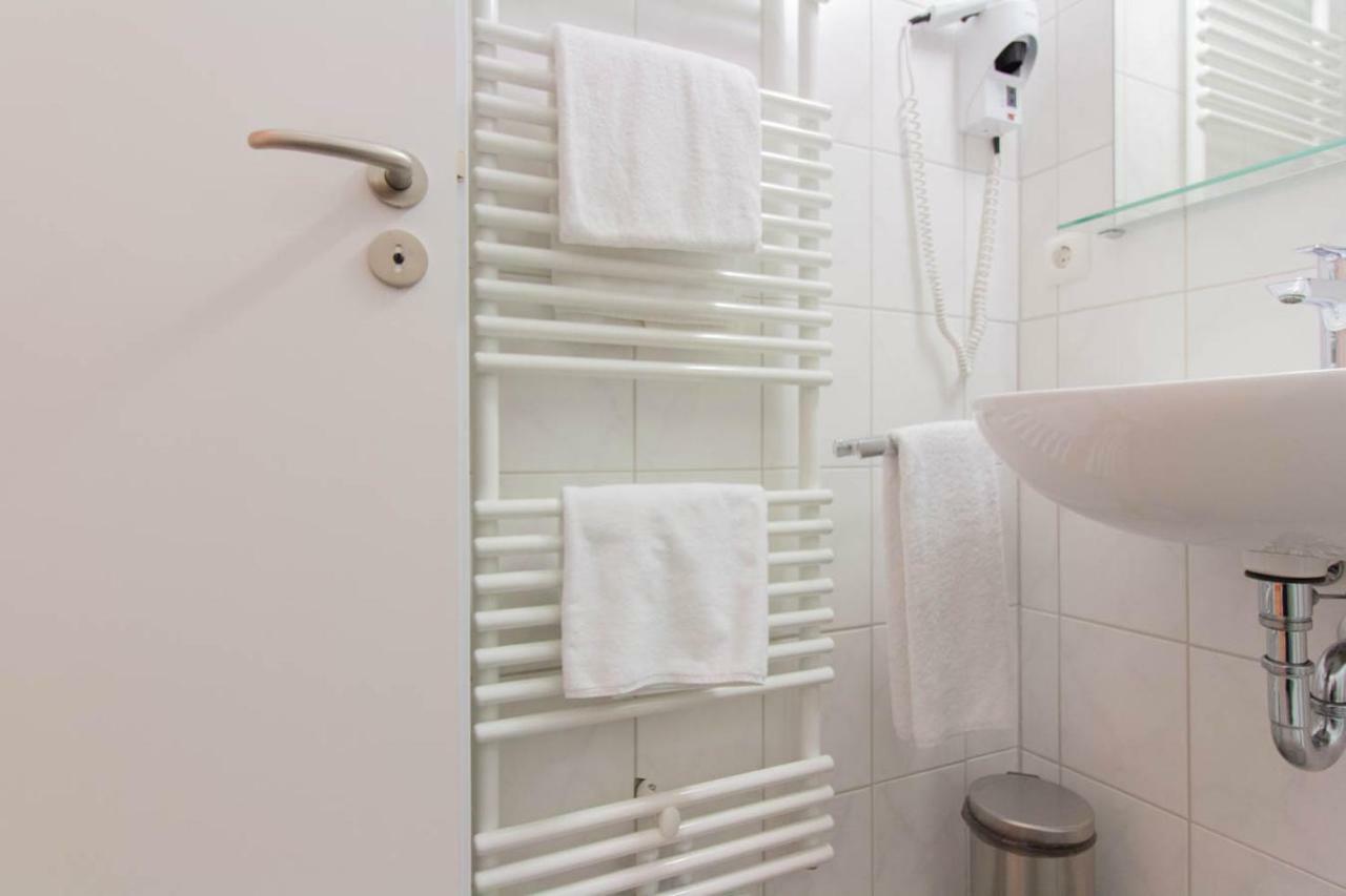 Gaestehaus St. Georg - Weltenburger Klosterbetriebe Gmbh Kelheim Ngoại thất bức ảnh