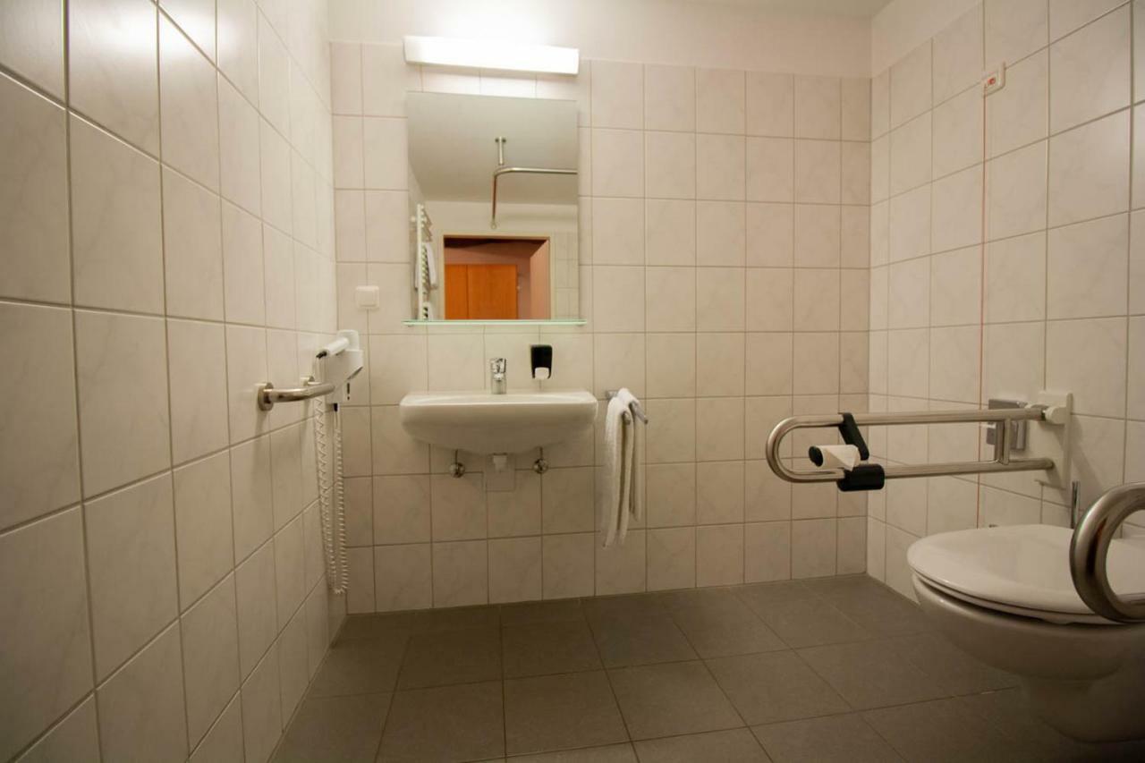 Gaestehaus St. Georg - Weltenburger Klosterbetriebe Gmbh Kelheim Ngoại thất bức ảnh